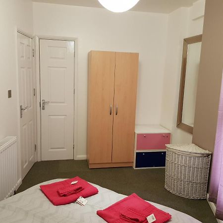 Alhambra Suite Ipswich Exterior photo